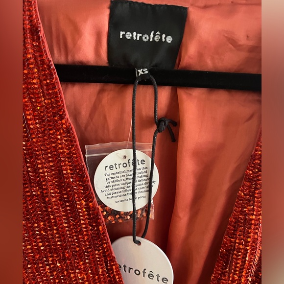 Retrofête Gabrielle Robe in Ruby Red - Picture 6 of 12